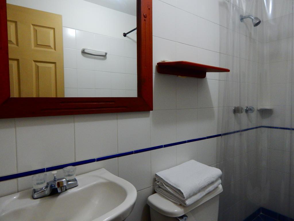 Hotel Castillo Real Armenia Kültér fotó